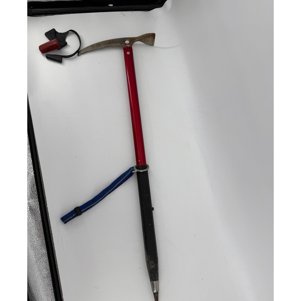 CAMP Interalp Vintage Ice Axe Made in Italy Red 32.5 Inch UIAA Approved